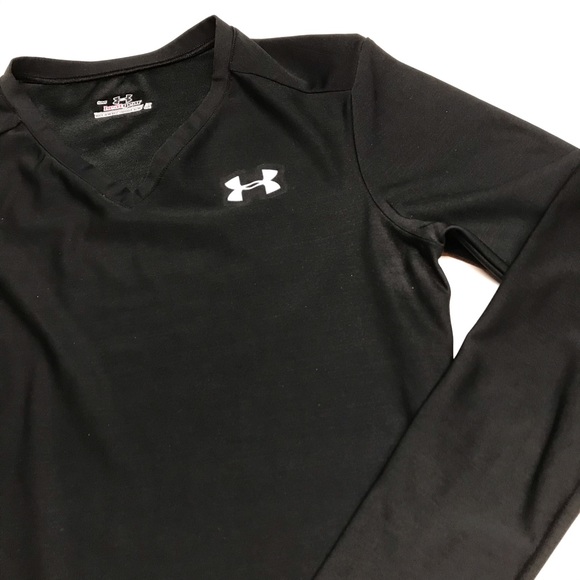 Under Armour V neck long sleeve athletic top rash guard black Size S - Picture 3 of 15